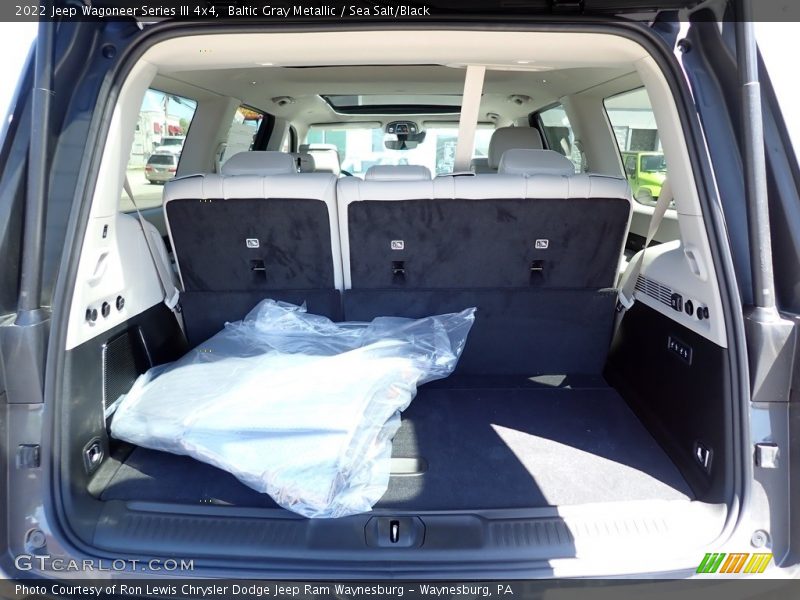 Baltic Gray Metallic / Sea Salt/Black 2022 Jeep Wagoneer Series III 4x4