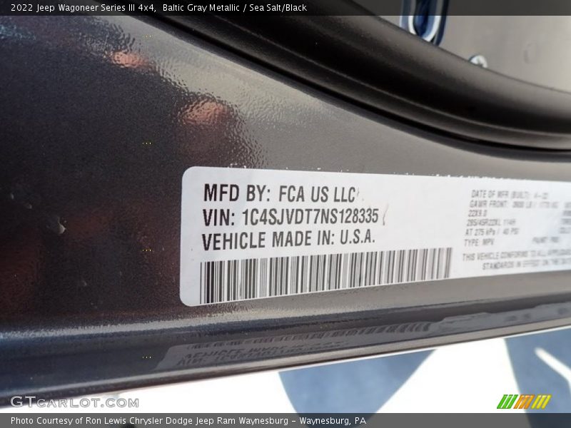 Baltic Gray Metallic / Sea Salt/Black 2022 Jeep Wagoneer Series III 4x4