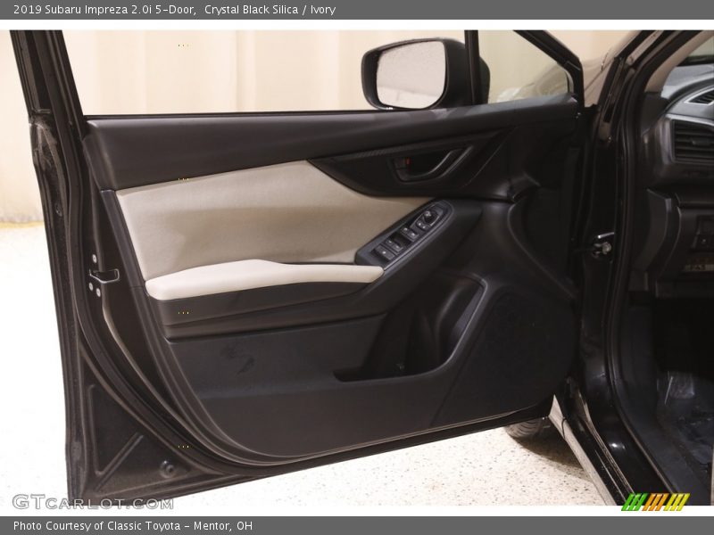 Crystal Black Silica / Ivory 2019 Subaru Impreza 2.0i 5-Door