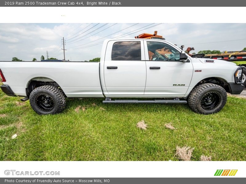 Bright White / Black 2019 Ram 2500 Tradesman Crew Cab 4x4
