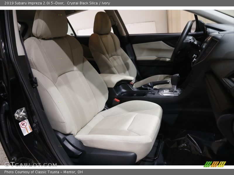Crystal Black Silica / Ivory 2019 Subaru Impreza 2.0i 5-Door