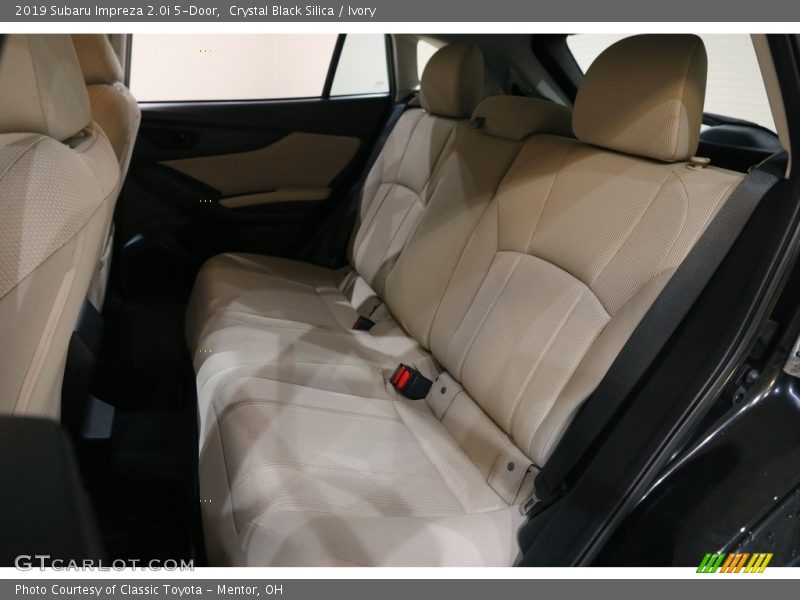 Crystal Black Silica / Ivory 2019 Subaru Impreza 2.0i 5-Door