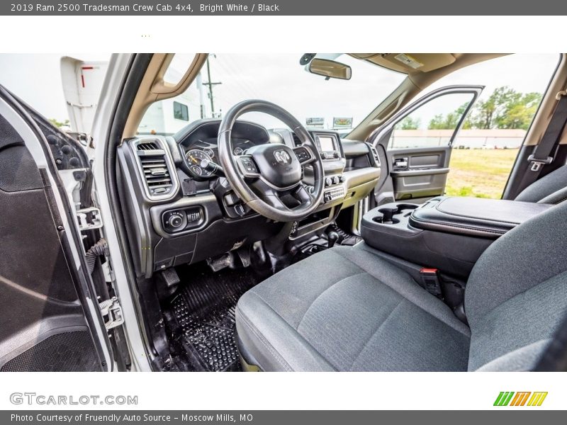 Bright White / Black 2019 Ram 2500 Tradesman Crew Cab 4x4