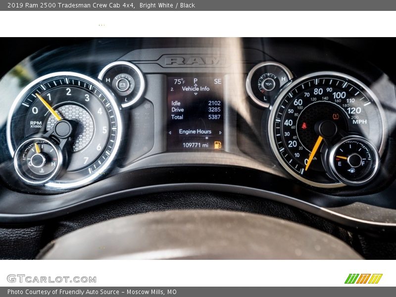 Bright White / Black 2019 Ram 2500 Tradesman Crew Cab 4x4