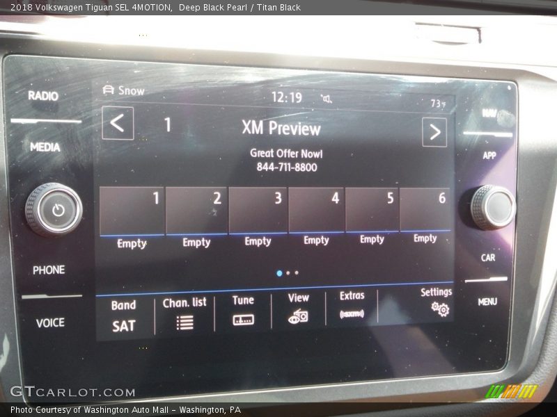 Deep Black Pearl / Titan Black 2018 Volkswagen Tiguan SEL 4MOTION