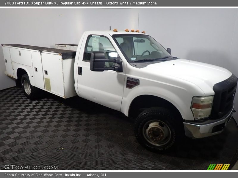 Oxford White / Medium Stone 2008 Ford F350 Super Duty XL Regular Cab 4x4 Chassis