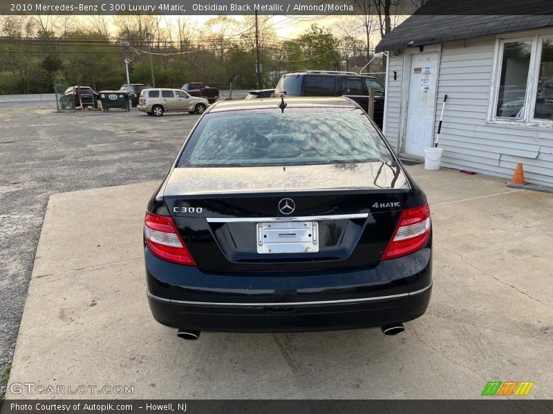 Obsidian Black Metallic / Almond/Mocha 2010 Mercedes-Benz C 300 Luxury 4Matic