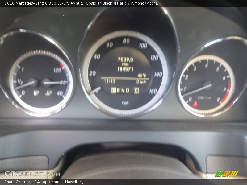 Obsidian Black Metallic / Almond/Mocha 2010 Mercedes-Benz C 300 Luxury 4Matic