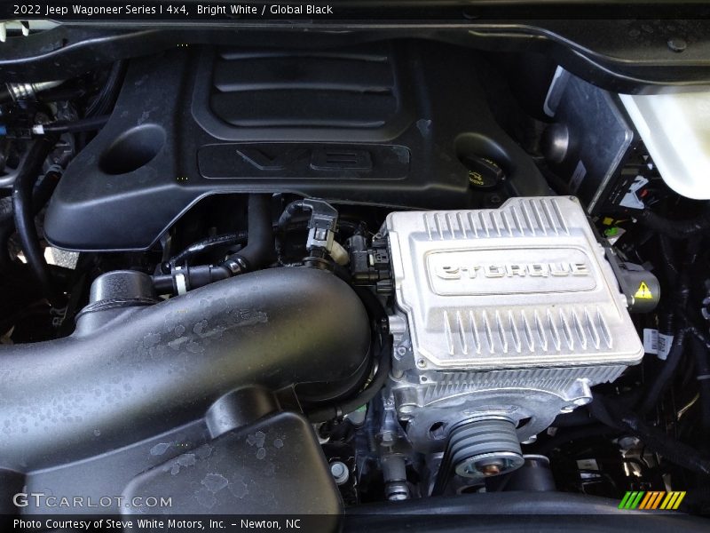 Bright White / Global Black 2022 Jeep Wagoneer Series I 4x4