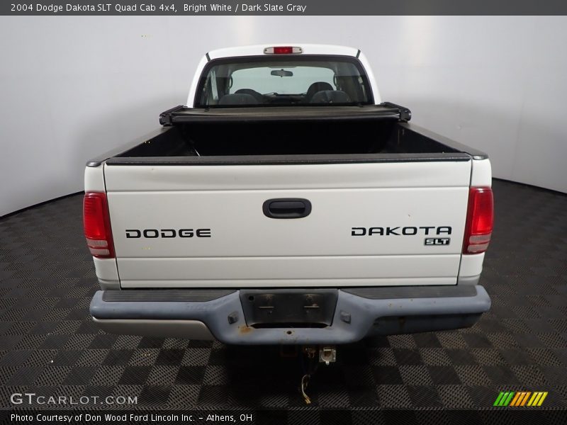 Bright White / Dark Slate Gray 2004 Dodge Dakota SLT Quad Cab 4x4