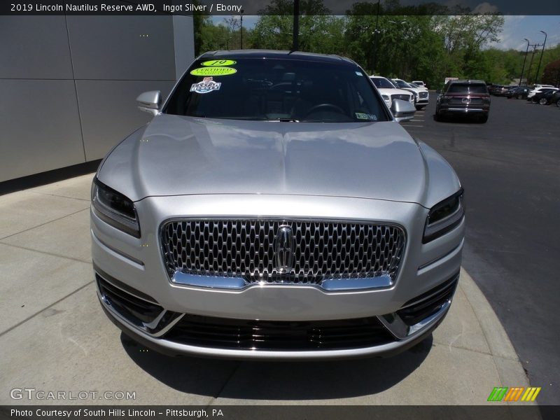 Ingot Silver / Ebony 2019 Lincoln Nautilus Reserve AWD