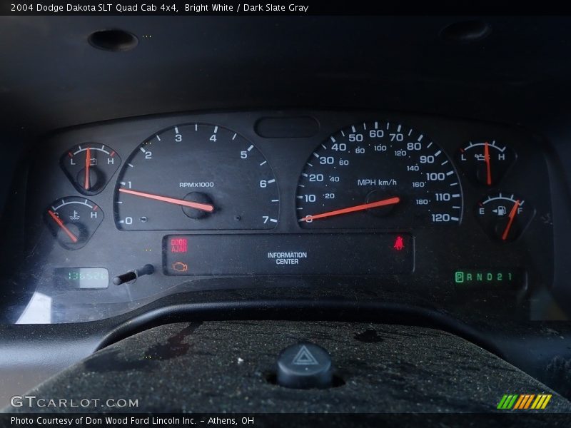 Bright White / Dark Slate Gray 2004 Dodge Dakota SLT Quad Cab 4x4
