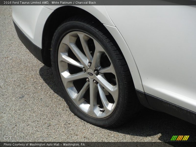 White Platinum / Charcoal Black 2016 Ford Taurus Limited AWD