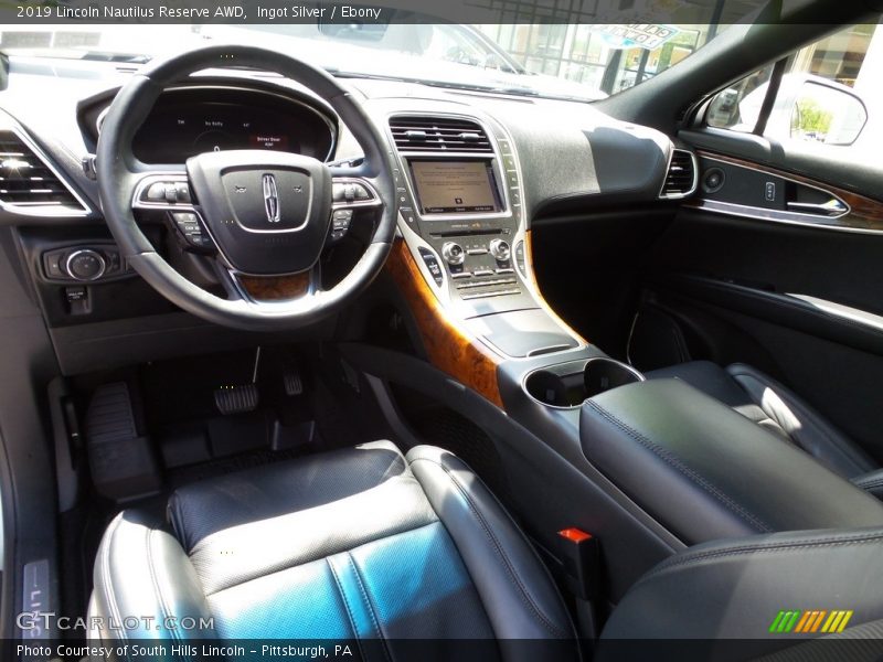 Ingot Silver / Ebony 2019 Lincoln Nautilus Reserve AWD