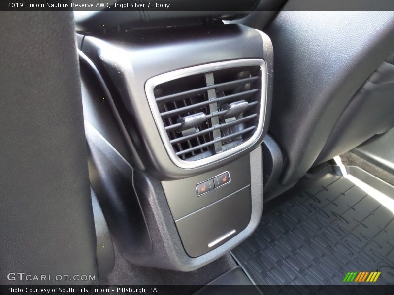 Ingot Silver / Ebony 2019 Lincoln Nautilus Reserve AWD