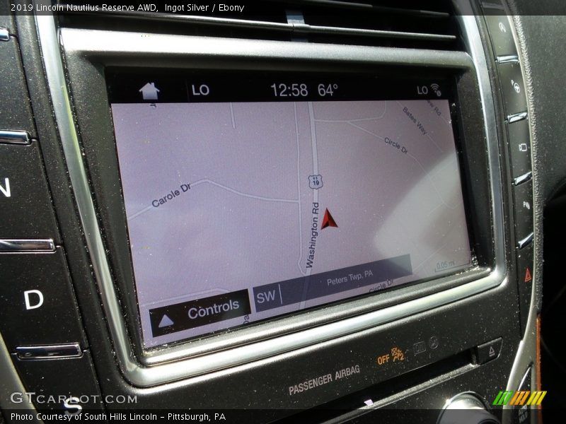 Ingot Silver / Ebony 2019 Lincoln Nautilus Reserve AWD