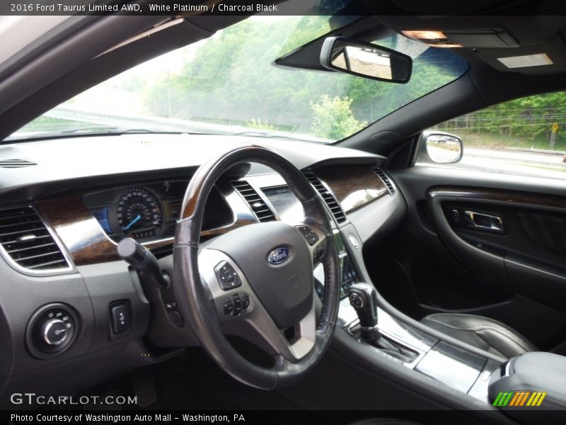 White Platinum / Charcoal Black 2016 Ford Taurus Limited AWD