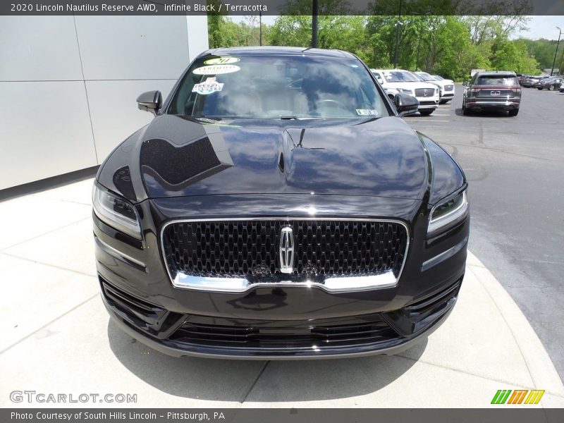 Infinite Black / Terracotta 2020 Lincoln Nautilus Reserve AWD