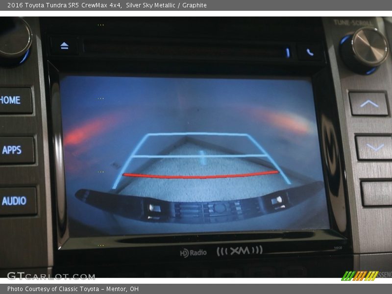 Silver Sky Metallic / Graphite 2016 Toyota Tundra SR5 CrewMax 4x4