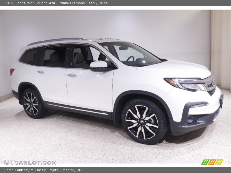 White Diamond Pearl / Beige 2019 Honda Pilot Touring AWD