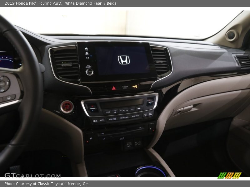 White Diamond Pearl / Beige 2019 Honda Pilot Touring AWD
