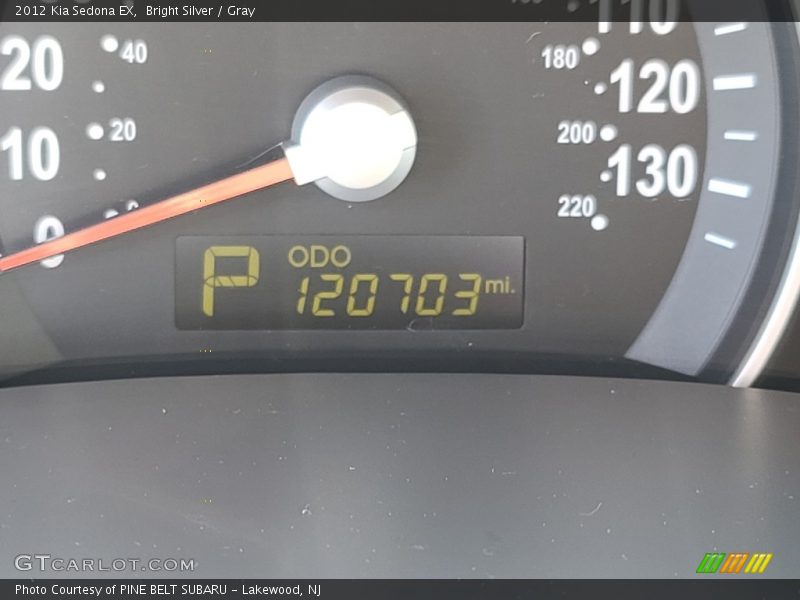 Bright Silver / Gray 2012 Kia Sedona EX
