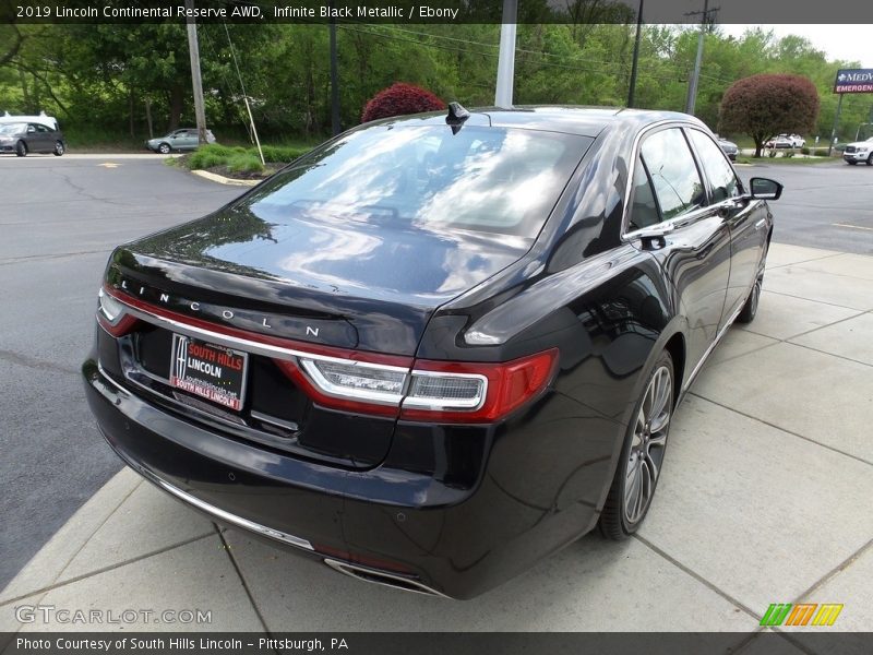 Infinite Black Metallic / Ebony 2019 Lincoln Continental Reserve AWD