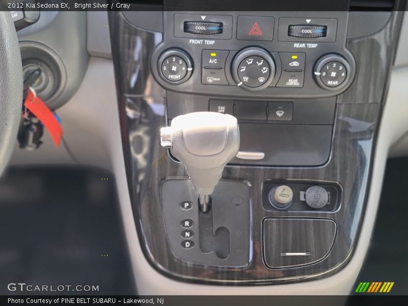 Bright Silver / Gray 2012 Kia Sedona EX