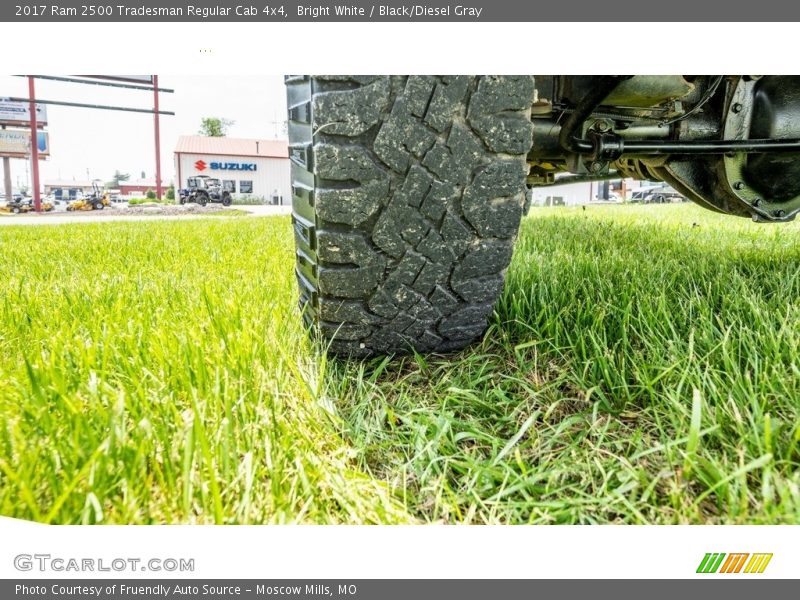 Bright White / Black/Diesel Gray 2017 Ram 2500 Tradesman Regular Cab 4x4