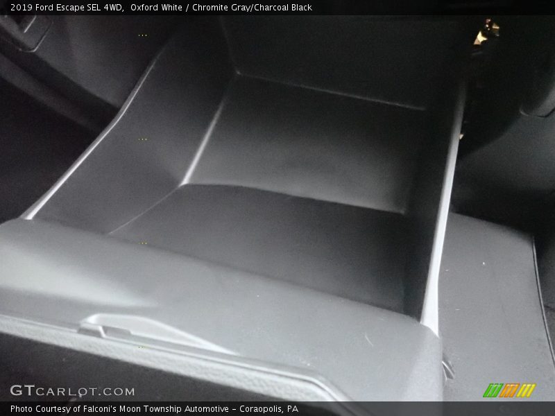 Oxford White / Chromite Gray/Charcoal Black 2019 Ford Escape SEL 4WD
