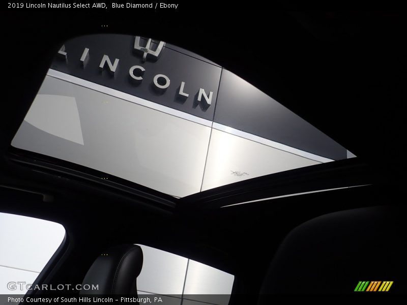 Blue Diamond / Ebony 2019 Lincoln Nautilus Select AWD