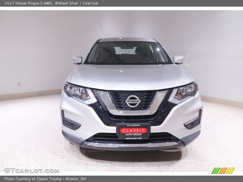 Brilliant Silver / Charcoal 2017 Nissan Rogue S AWD