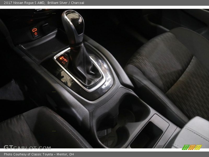 Brilliant Silver / Charcoal 2017 Nissan Rogue S AWD