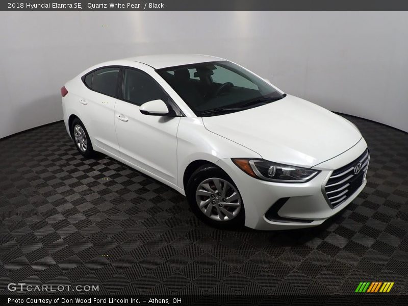 Quartz White Pearl / Black 2018 Hyundai Elantra SE