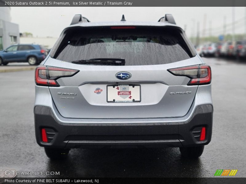 Ice Silver Metallic / Titanium Gray 2020 Subaru Outback 2.5i Premium