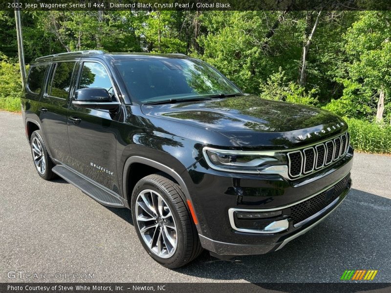 Front 3/4 View of 2022 Wagoneer Series II 4x4