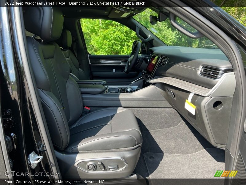 Front Seat of 2022 Wagoneer Series II 4x4