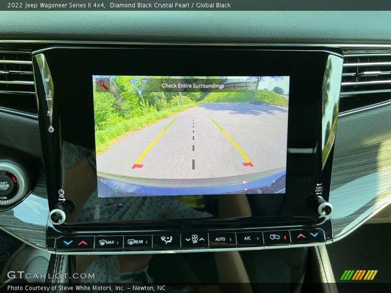Diamond Black Crystal Pearl / Global Black 2022 Jeep Wagoneer Series II 4x4