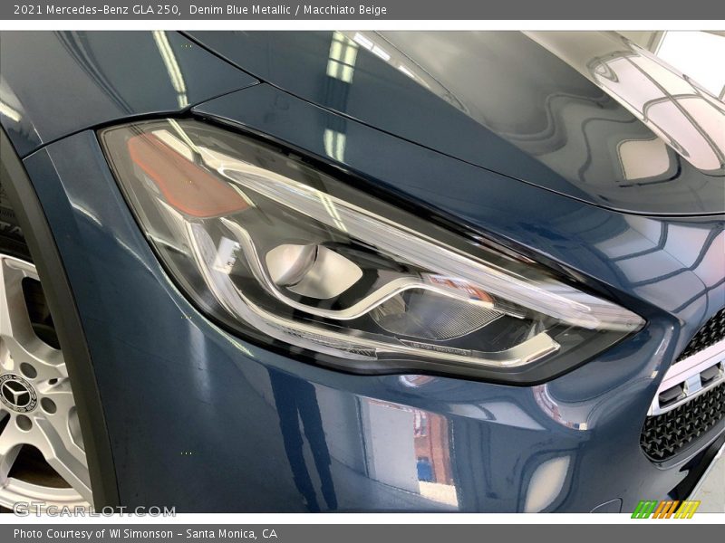 Denim Blue Metallic / Macchiato Beige 2021 Mercedes-Benz GLA 250