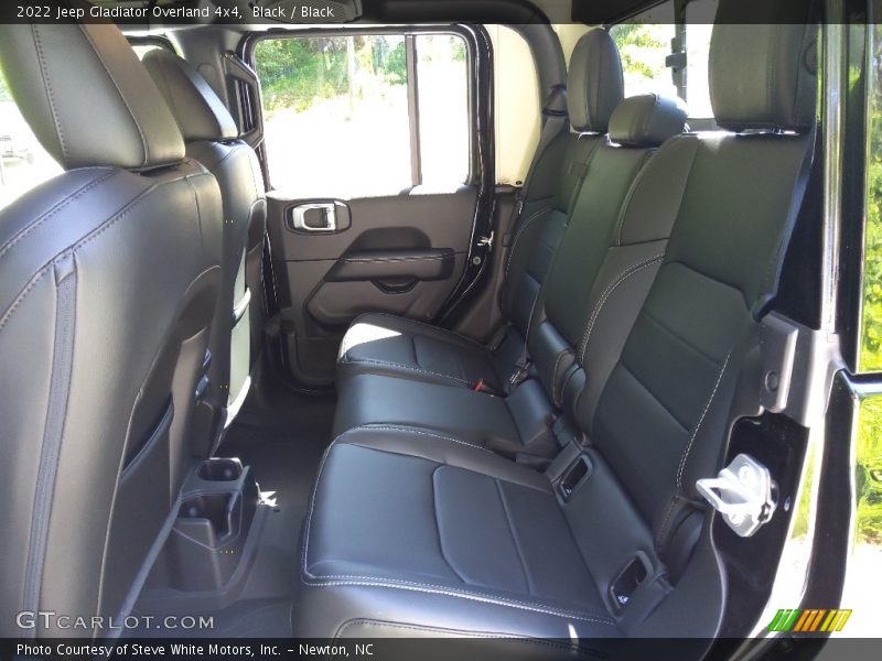 Black / Black 2022 Jeep Gladiator Overland 4x4
