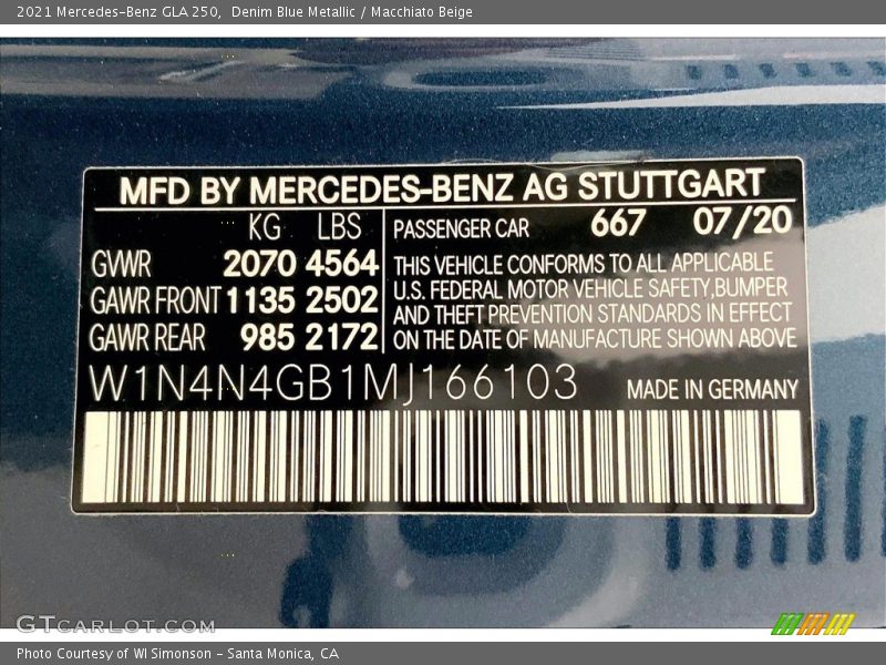 Denim Blue Metallic / Macchiato Beige 2021 Mercedes-Benz GLA 250