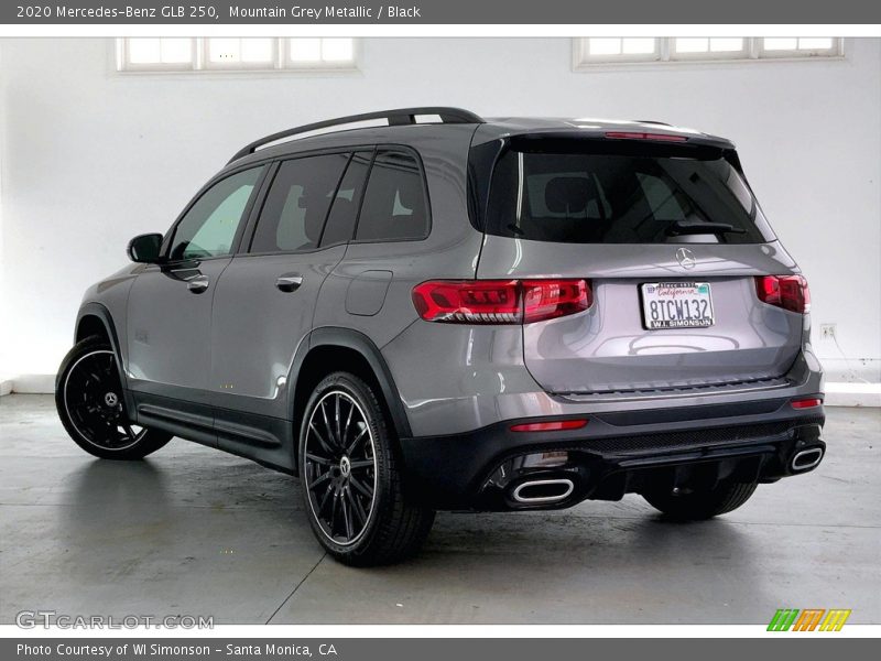 Mountain Grey Metallic / Black 2020 Mercedes-Benz GLB 250