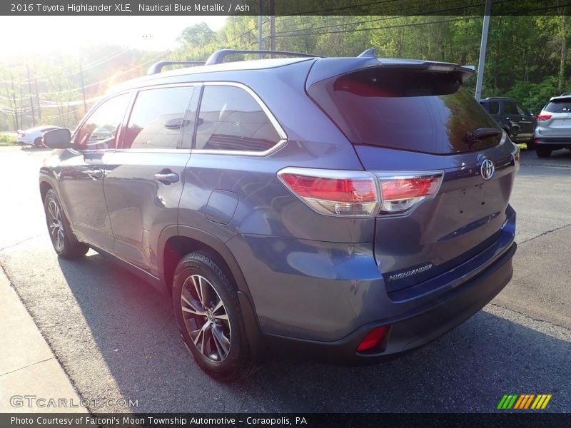 Nautical Blue Metallic / Ash 2016 Toyota Highlander XLE