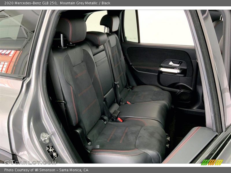 Mountain Grey Metallic / Black 2020 Mercedes-Benz GLB 250