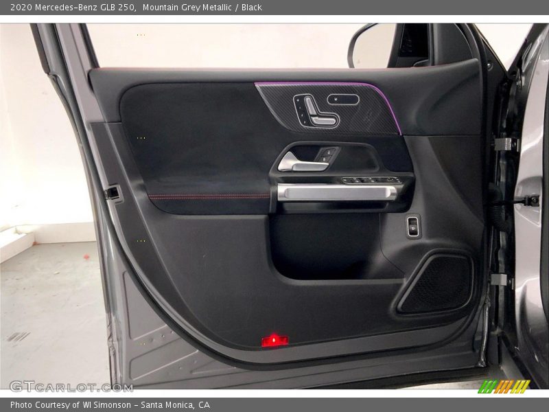 Mountain Grey Metallic / Black 2020 Mercedes-Benz GLB 250