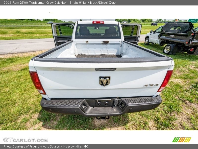 Bright White / Black/Diesel Gray 2016 Ram 2500 Tradesman Crew Cab 4x4