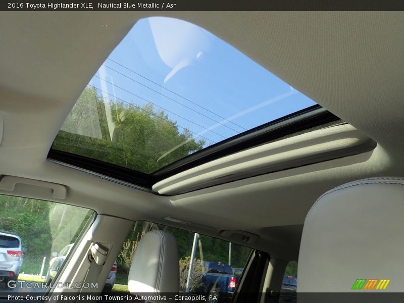 Nautical Blue Metallic / Ash 2016 Toyota Highlander XLE
