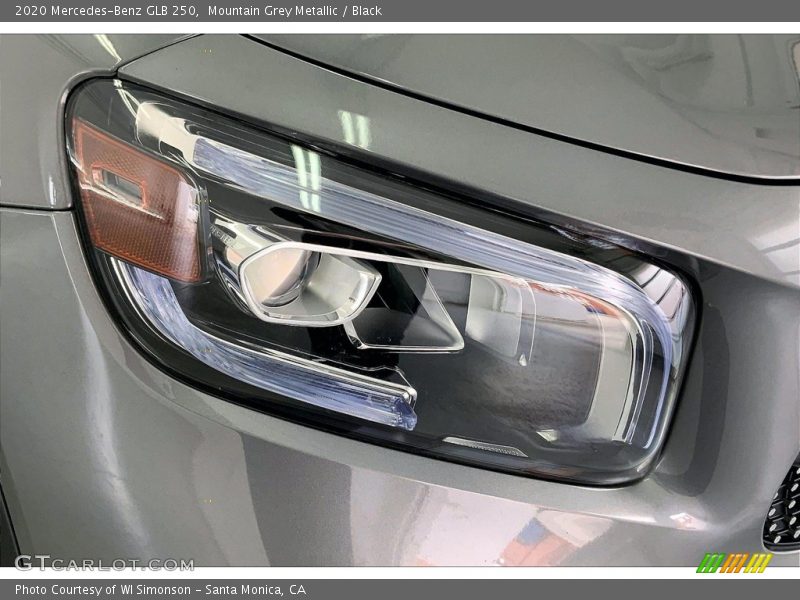 Mountain Grey Metallic / Black 2020 Mercedes-Benz GLB 250