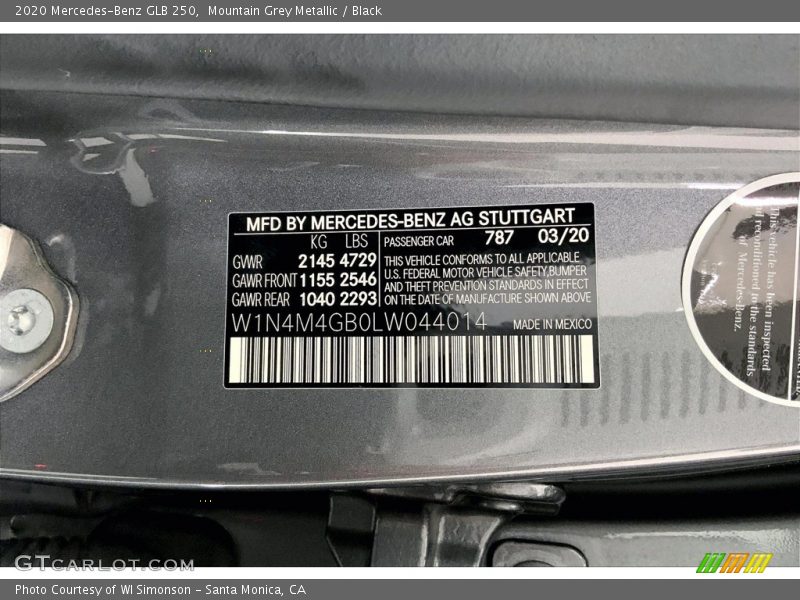 Mountain Grey Metallic / Black 2020 Mercedes-Benz GLB 250