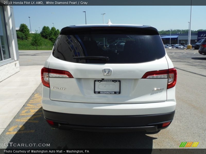 White Diamond Pearl / Gray 2019 Honda Pilot LX AWD